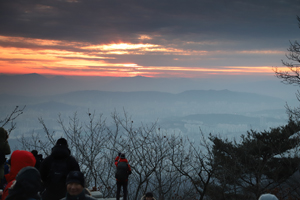 강북구, 북한산 시단봉에서 새해 첫 아침 연다…1월 1일 해맞이 행사