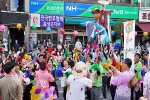 음성군, 음성품바축제, 7년 연속 문화관광축제 선정 쾌거