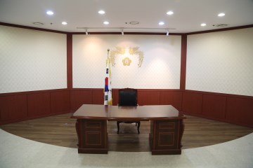 의회가 배출한 대통령관에는 대톨령 집무실을 재현해 놓은 공간이 조성되어 있다.